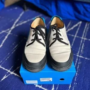 John Fluevog | Shoes | John Fluevog Shoes Saturday 